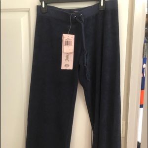 Juicy Couture terry crop pants size Medium